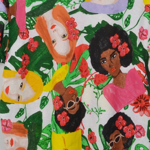 Womens Ladies Faces Floral Cropped Graphic Short Sleeve Tee Shirt NWT - Picture 4 of 7